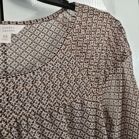 LC Lauren Conrad Women's Floral Pattern 3/4 Sleeve Round Neck Blouse size XS - Picture 4 of 12